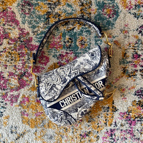 Dior Navy and Cream Shoulder Bag - Picture 1 of 3